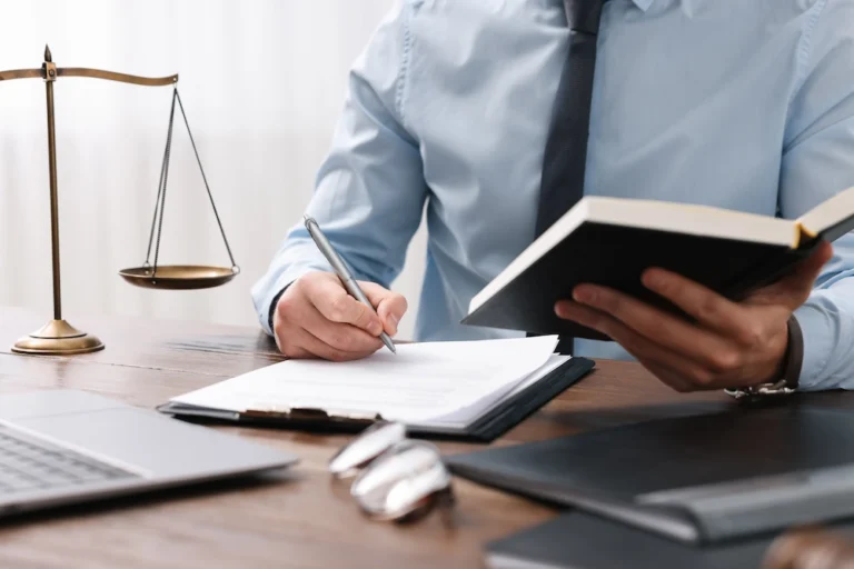 10 Questions to Ask Before Hiring a Local Criminal Defense Attorney
